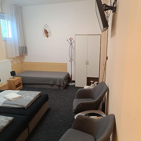 Penzion Hady Brno Zewnętrze zdjęcie